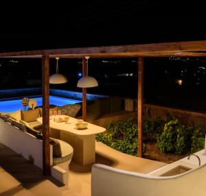 Myconian Mythodea Luxury Villa