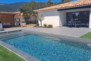 Villas PORTO-VECCHIO, VILLA AVEC PISCINE, 8 PERSONNES : photos des chambres