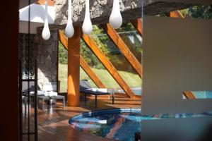 Rochester Bariloche Suites & Spa