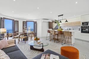 Comeback LA CASA DEL SOL NACIENTE