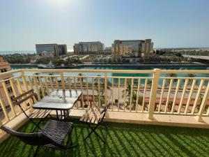 غرفة إطلالة بحرية - الهُدىٰ - عائلات One Room Sea View-ALHUDA