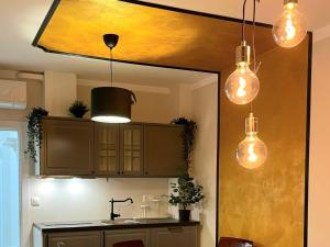 Golden leaf, swimming pool view