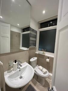 Chic Flat in London SW6