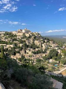 Villas La Cath - Villa avec piscine - Gordes : photos des chambres