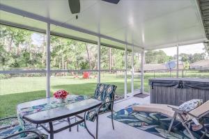 Lake June access-Hot Tub-Water Sports-Fire Pit