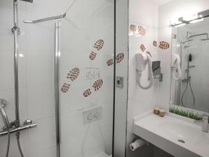 Hotels Hotel Ibis styles Lisieux ex Mercure : photos des chambres