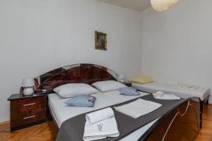 Apartments by the sea Duce, Omis - 14587