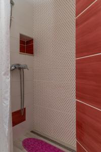 Apartments by the sea Duce, Omis - 14587