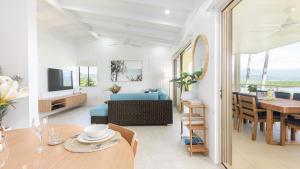 Island Point Villa 6 Port Douglas