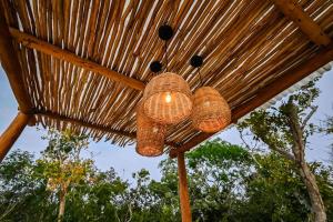 Casa Kuk, stylish, Beach at 5 min, Pool, Concierge