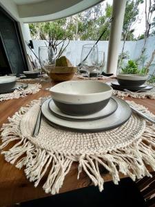Casa Kuk, stylish, Beach at 5 min, Pool, Concierge