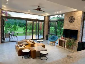 Nam Casa Sân Golf Tam Đảo Venuestay