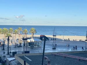 Appartement Moderne 5 Couchages avec Parking et Piscine - FR-1-748-8