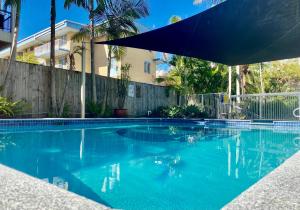 Charming Burleigh Studio