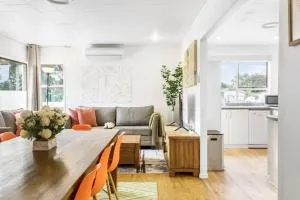 Homespun Haven 4 BR with Parking and Patio - 曼努考市