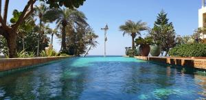 Karon Sea View Beach Apartment