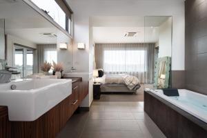 Bilsons Landing East