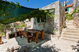 Sunset Haven Villa in Zarace Hvar