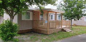 Campings Mobil Home XXL 4 chambres - Camping Le Sen Yan : photos des chambres