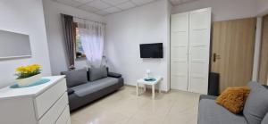 Apartament Rodzinne Zacisze - dla 8 osób - PET FRIENDLY - dwie osobne sypialnie z parkingiem - Space Apart