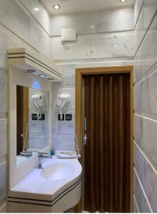 فندق فيفاء الفاخر