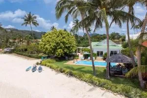 Beachfront Villa Baan Rim Haad 3BR - Laem Set