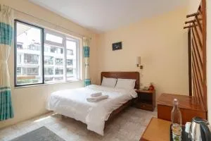 Hotel Sherwi Hyul - Baudhatinchule