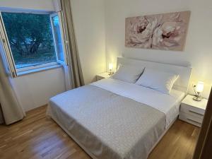 Sweet Lapat by EL-PI TOURS