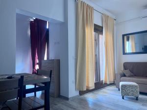 L'angolo sul porto img3