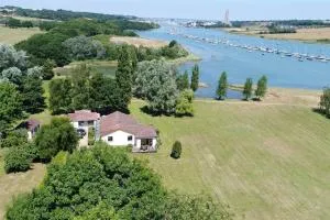 Brickworks and Vines - Osborne