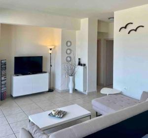 Sea View Apartment #2