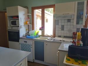 Single bed with a large desk