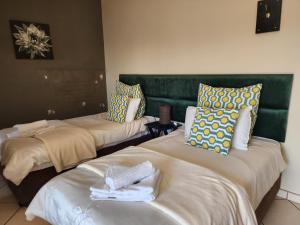 SOUTHY INN BY THE LAKE