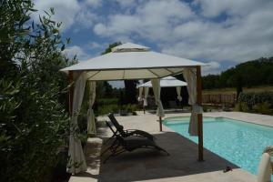 Maisons de vacances Gite a Montvalent, proche Rocamadour, Adult only : photos des chambres