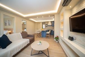 Marigoulis Home