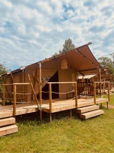 GreenValleyGlamping 