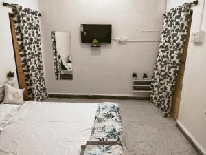 Ashutosh Homestay and Hotels
