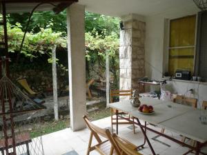 Vintage Summer House