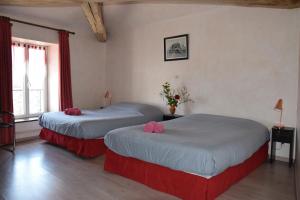 B&B / Chambres d'hotes La Ferme des 3 Suissesses : photos des chambres