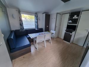 Campings Camping de l Orangerie de Lanniron Mobilhome Esprit Zen R26 : photos des chambres