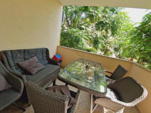 Apartment with terrace Blue