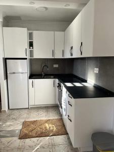 Apartment with Outdoor Pool and Air Conditioning in Cabo Roig