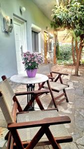 Despinas Yard