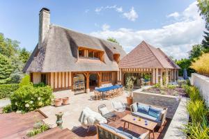 Villas Villa Dove - Magnifique Maison Normande avec Piscine - Deauville : photos des chambres