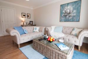 Apartment with Garden View room in Accommodation Windsor Ltd - Lord Raglan House