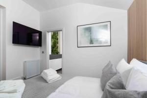 Stunning new fully renovated flat in Marazion