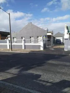 Exclusive guesthouse - Khayelitsha