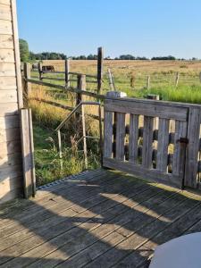 Chalets Chalet Vue Mer, terrasse, nature, poney et trampoline a disposition : photos des chambres