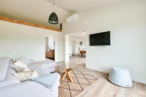 Maisons de vacances Modernite et ambiance sereine au Bois Plage en Re, : photos des chambres