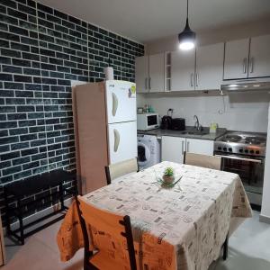 Happy Guest Apart 53